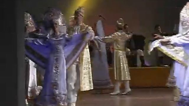 Русский танец "Золотой хоровод". Брест 2005 г. Радость. Radost смотреть онлайн