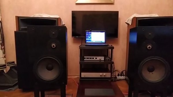 Acoustic Research AR-303 + A&E Technical Research DCA-400