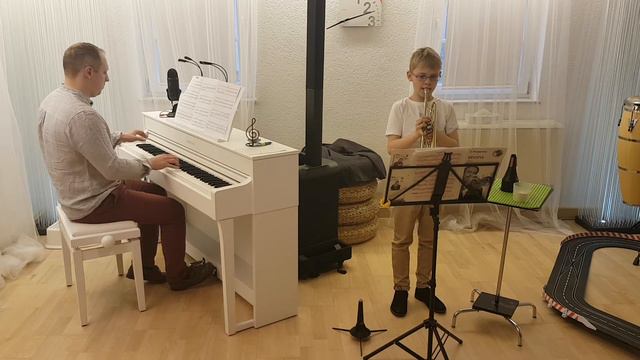 Allen Vizzutti - Metropolis played by Ilia Maslakovs смотреть онлайн