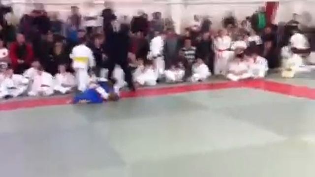 Юный дзюдоист смотреть онлайн
