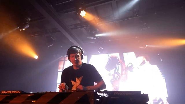 DARK SESSION // 21.05.22 // DYSLEXIA / PAPERCLIP / ABSTRACTONIA // DARK DNB