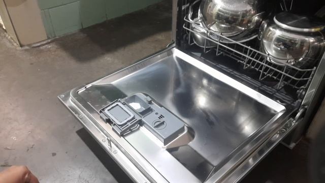 Voltas beko 8 place table top dishwasher review | पूरी जानकारी смотреть онлайн