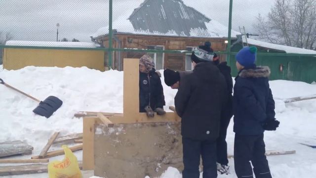 02.02.2016 строим снежную крепость! смотреть онлайн