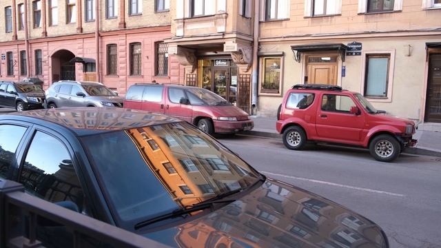 Плюсы и минусы жизни в центре Санкт-Петербурга