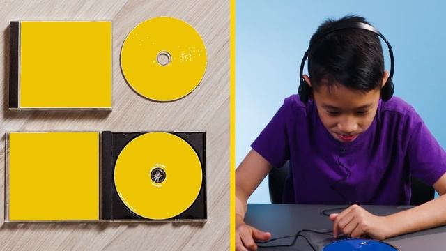 Kids Use A CD Player For The First Time! | Kids REACT смотреть онлайн