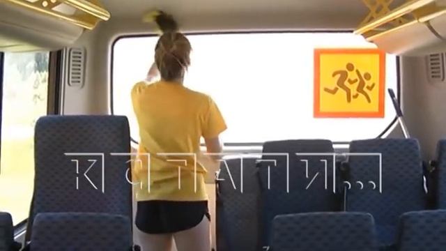 Жители коттеджного поселка протестуют против лагеря, открывшегося в период пандемии в частном доме смотреть онлайн