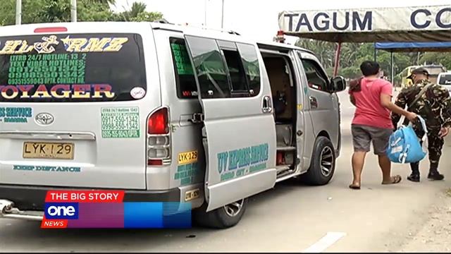 Senators react to proposed martial law extension in Mindanao смотреть онлайн