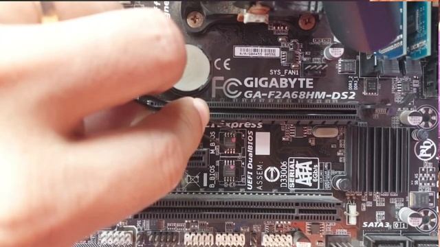 GIGABYTE DUAL BIOS CYCLIC REBOOT ERROR FIX | DIY Petz смотреть онлайн