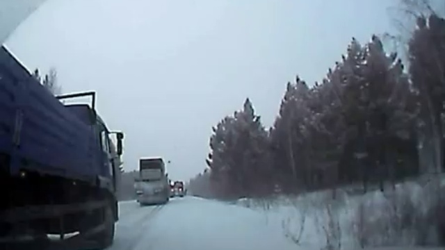 Летел сломя голову смотреть онлайн