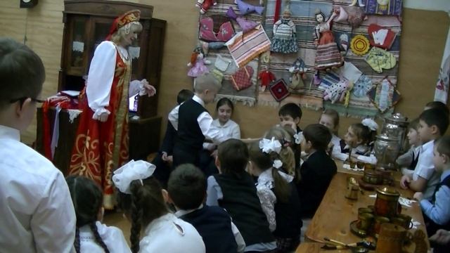 Урок в музее "Русская изба" Дубинина И.В. ГБОУ Школа№1191 2015год смотреть онлайн