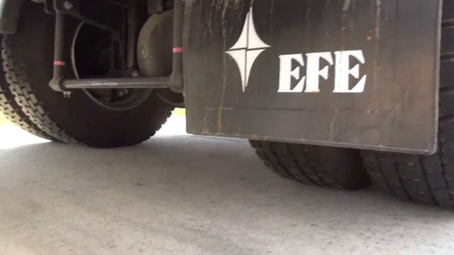Ford Trucks 1833 Dustcart Truck (2019) Exterior Walkaround смотреть онлайн
