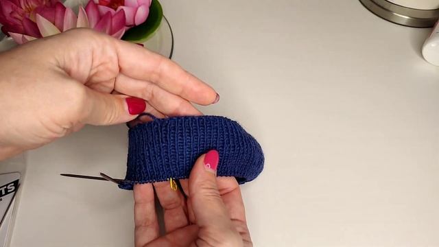 Водолазка из Gazzal happy feet uni colors. Начало, набор петель на воротник гольф/1 старт в феврале смотреть онлайн