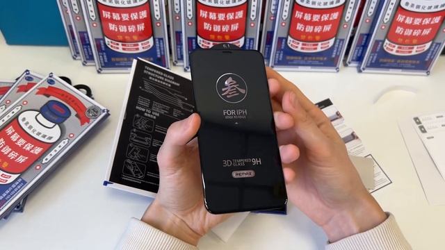 Обзор на защитное стекло Remax для iPhone смотреть онлайн