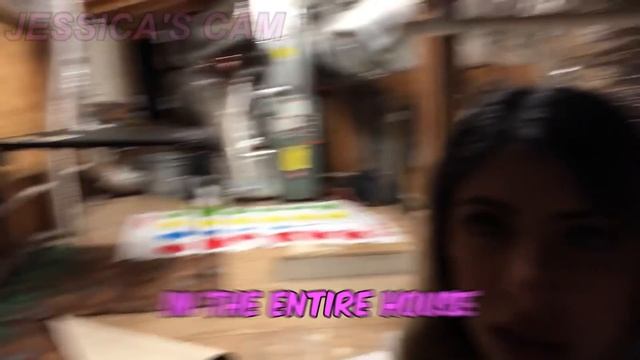 Hiding UNDERGROUND From S.W.A.T Team - Last to Get Arrested WINS смотреть онлайн
