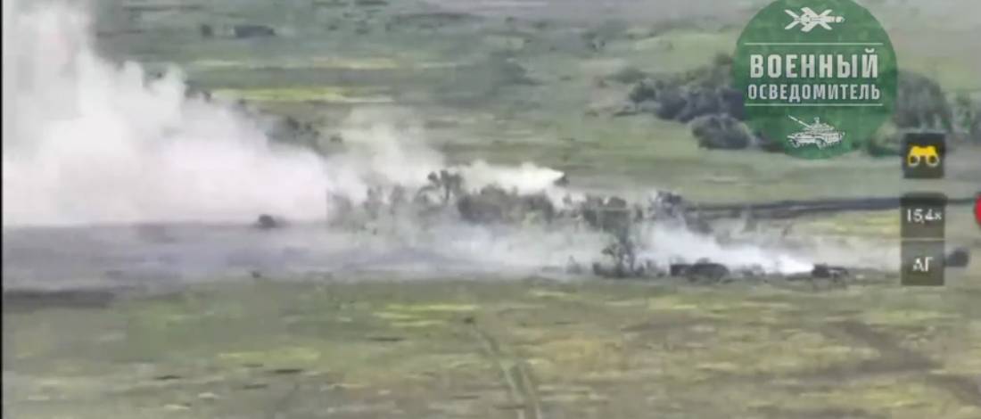 Мощный бой: Один танк ВС России против 8 единиц бронетехники укрофашистов смотреть онлайн