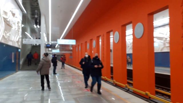 Москва 4099 станция метро Давыдково в день открытия зима вечер смотреть онлайн