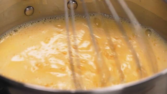 Cake made of pancakes, using a plastic bottle! Simple and tasty смотреть онлайн