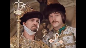 Отвечай что нибудь! Видишь человек надрывается       Иван Васильевич меняет профессию