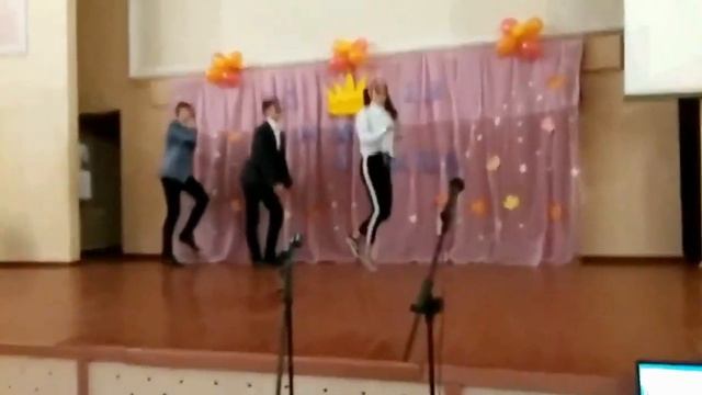 Мисс осень 2018|Смешная визитка #skibidichallenge смотреть онлайн
