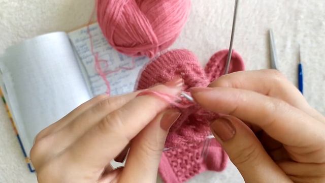 Ажурные носочки спицами. Подробный МК