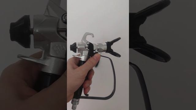 Безвоздушный окрасочный пистолет (аналог Wagner AG14) c фильтром и вращательным шарниром смотреть онлайн