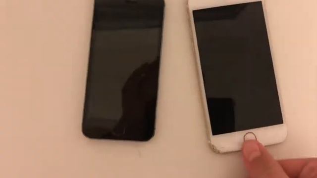 Батал IPhone 5s VS 6 кто круче🤔 смотреть онлайн