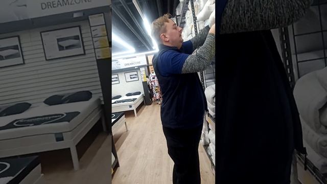 #радужный Магазин на Перова Джуск тут все для дома.Особено для сна .И кресла для Геймеров. смотреть онлайн