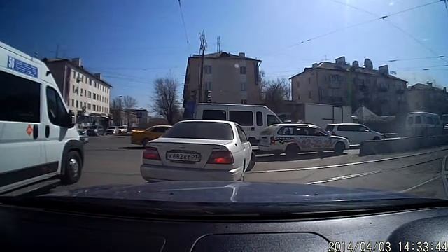 Регистратор: Светофор. LC. Нервы. смотреть онлайн