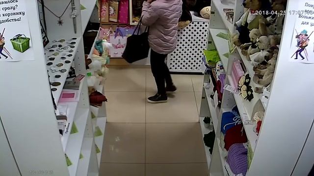 Попытка кражи из воронежского магазина смотреть онлайн