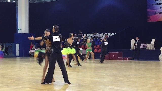 Alexandr Komogortsev Polina Axenova Paso Doble 26 09 2015 смотреть онлайн