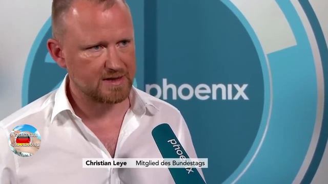 Сара Вагенкнехт получает предложение от Бьорн Хёке. Политическая Гонка в Германии: Новости, Интриги смотреть онлайн