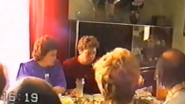 Юбилей мамы 1996г Пущино 001 смотреть онлайн