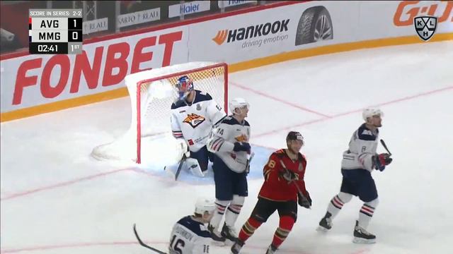 Corban Knight scores three vs. Metallurg смотреть онлайн