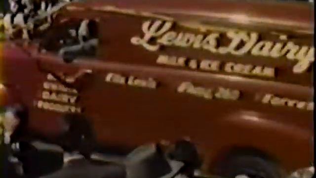 Wally Johnson's Sauerkraut Days Parade film смотреть онлайн
