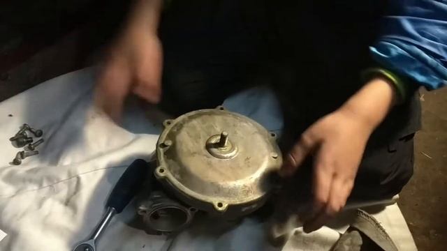 Перебрать газовый редуктор Томасетто. Малой снова в деле смотреть онлайн