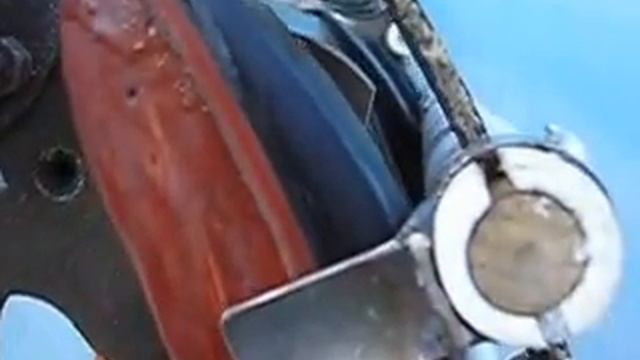 P1010004показано, как взаимодействуют траки с зубьями ведущей звёздочки гусеницы смотреть онлайн