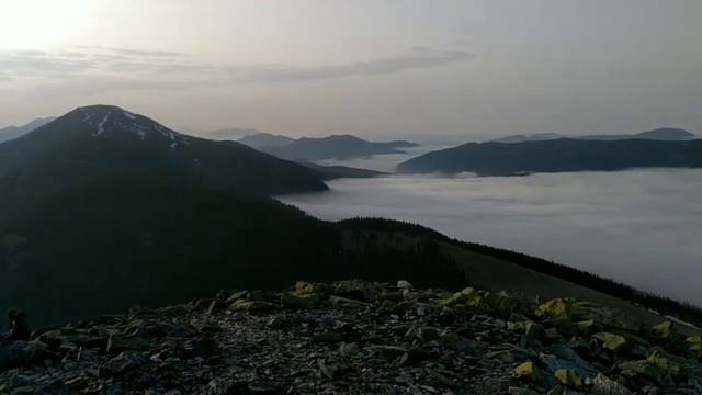 На вершині гори Хом'як смотреть онлайн