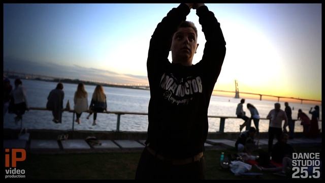 Popping by Nikita Ligatko || Dance Studio 25.5 смотреть онлайн