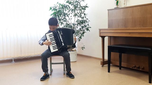 А. Доренский. Молдавские кузнечики. смотреть онлайн