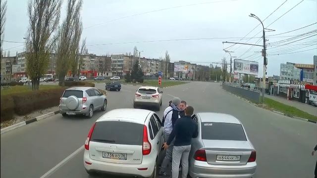 Решили размяться смотреть онлайн