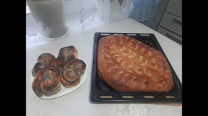 Пирог с рисом и палтусом /  Булочки