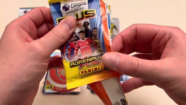Autograph Hunting! Panini Adrenalyn XL PLUS 2022 multipack opening! смотреть онлайн