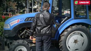 Это универсальный дизельный трактор! MasterYard M244 4WD (с кабиной) с отвалом и щеткой