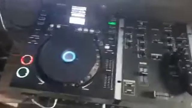 Gemini CDJ-700 смотреть онлайн