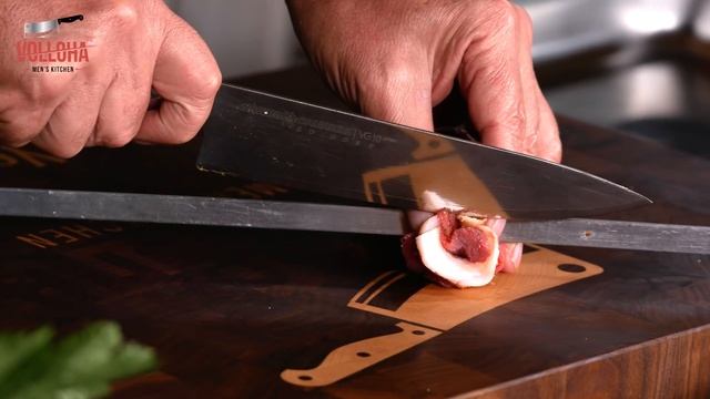 Рулетики на шампурах. Шашлык из телятины с курдюком. смотреть онлайн