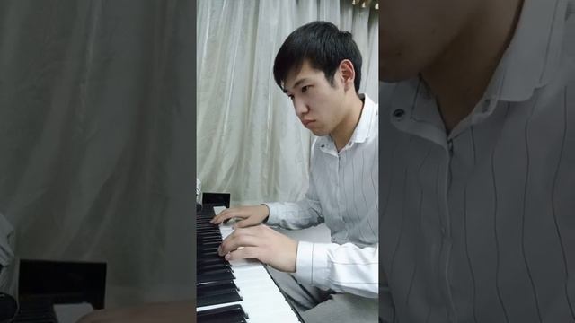 Аппасов Абылай Дворжак сонатина соль мажор 2 часть