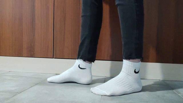 NIKE EVERYDAY LIGHTWEIGHT ANKLE SOCKS смотреть онлайн