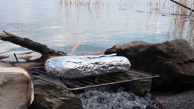 РЕБРА на УГЛЯХ. Рецепт свиных ребрышек на решётке. The Ribs On The Coals. ENG SUB