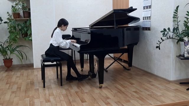 Сианосян Манушак С Майкапар 2 часть из Маленькой сюиты смотреть онлайн