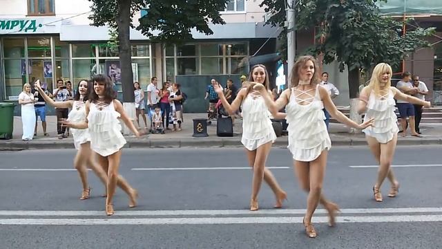 Fly Project - Toca Toca choreography DS Respect смотреть онлайн